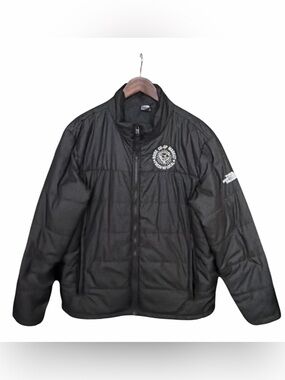 The North Face black puffer jacket size XL classic layer outdoors camping casual